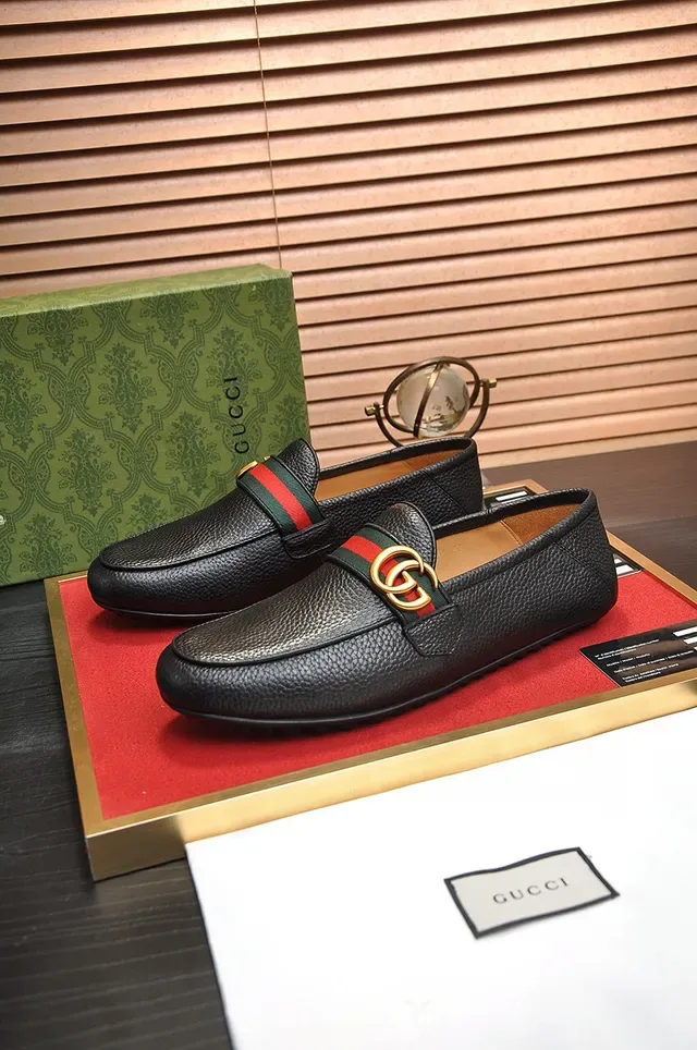 Gucci Horsebit 1955 Black Pebbled Leather Web Stripe Loafers 9