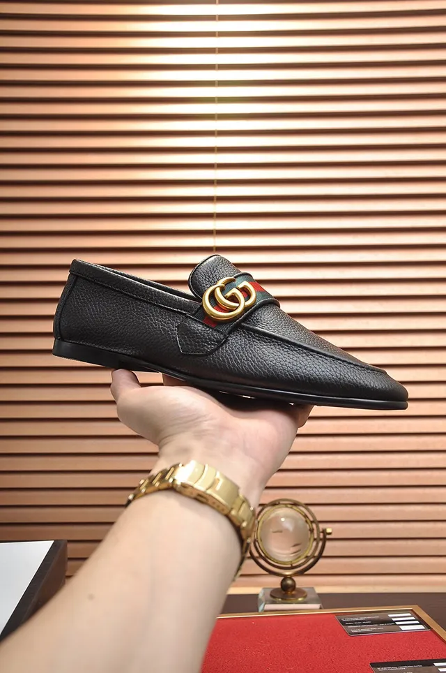 Gucci Horsebit 1955 Black Pebbled Leather Web Stripe Loafers 7