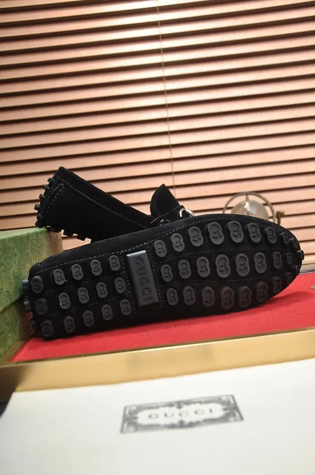 Gucci Horsebit 1955 काले स्यूड लोफर्स 7