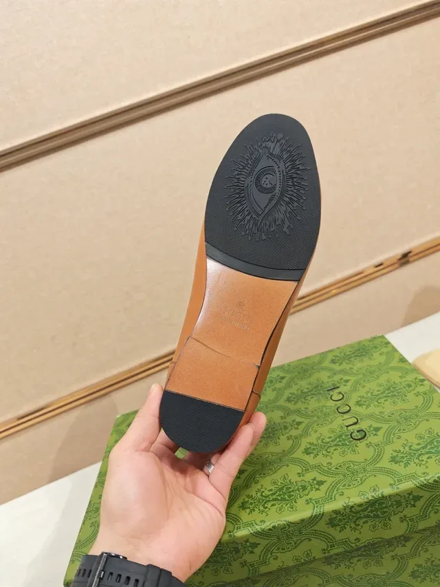 Gucci Horsebit 1955 ब्राउन बेज बकल टू-टोन लेदर लोफर 2