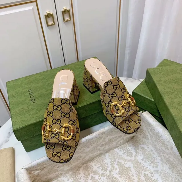 Gucci Horsebit 1955 GG Monogram Dourado Horsebit Mule Loafers 4
