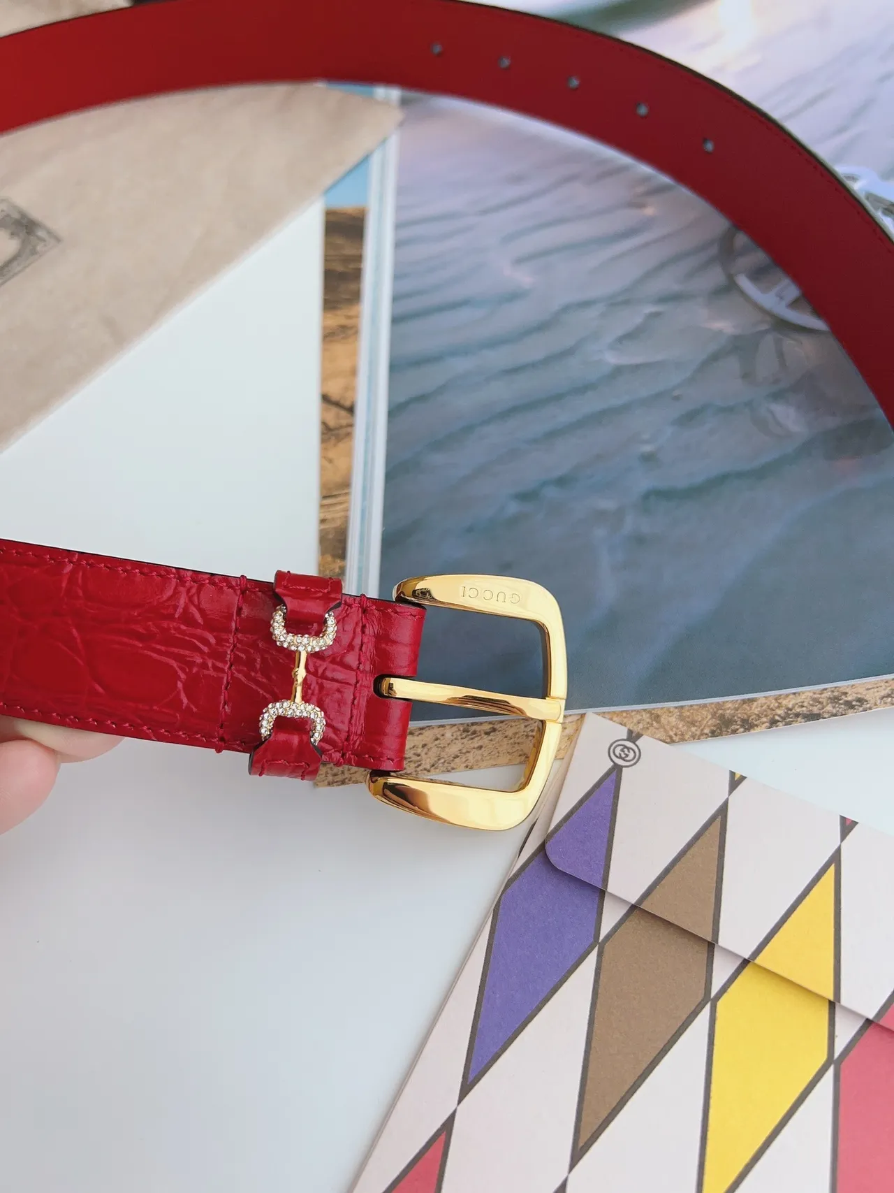 Gucci Horsebit 1955 Ceinture en cuir rouge embossé crocodile 4