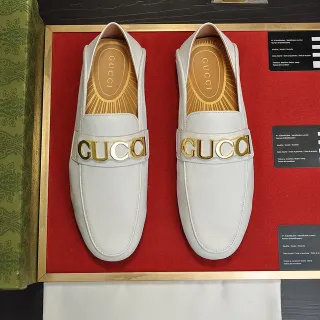 Gucci Horsebit 1955 白色皮革 Gold-Tone 标志 乐福鞋