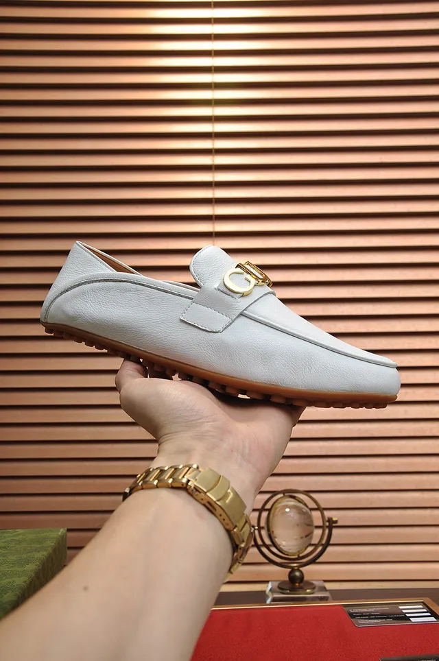 Gucci Horsebit 1955 White Leather Gold-Tone Logo Loafers 7