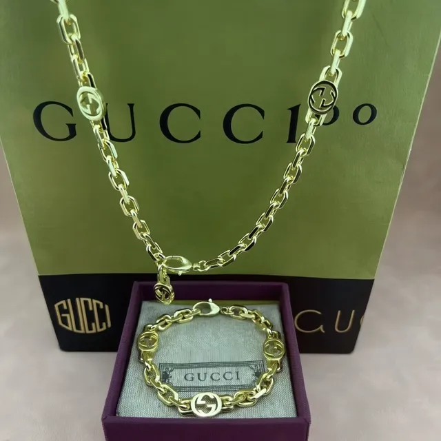 Gucci Interlocking G Chain Bracelet Gold Logo Charms Bracelet 5