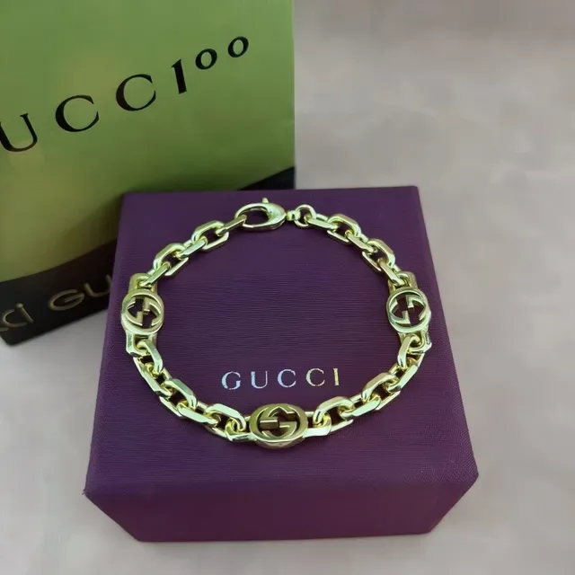 Gucci Interlocking G Chain Bracelet Gold Logo Charms Bracelet 7