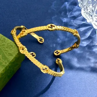 Gucci Interlocking G حبل ملتوي سوار