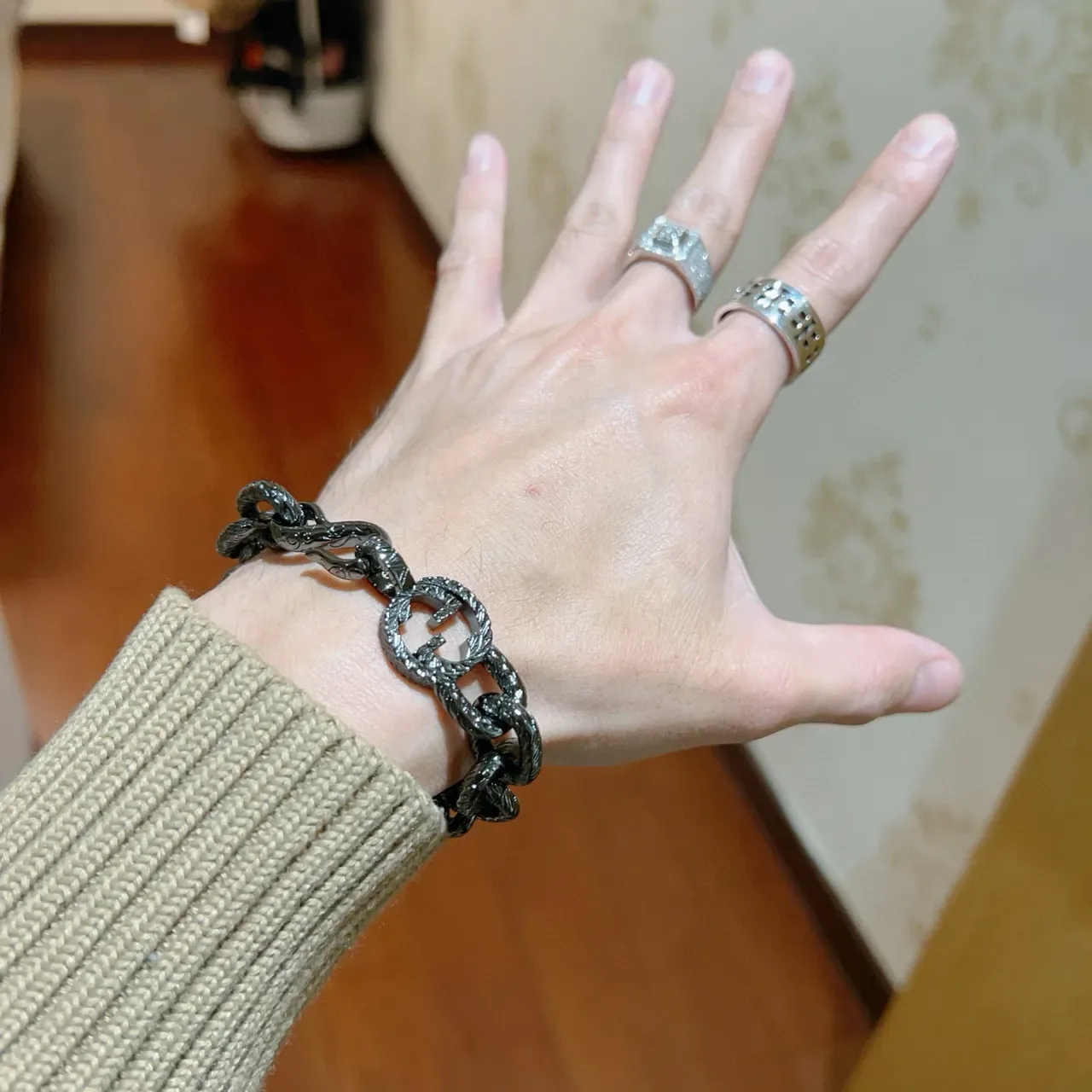 Gucci Interlocking G Twisted Rope-Link Oxidized Black Bracelet 7