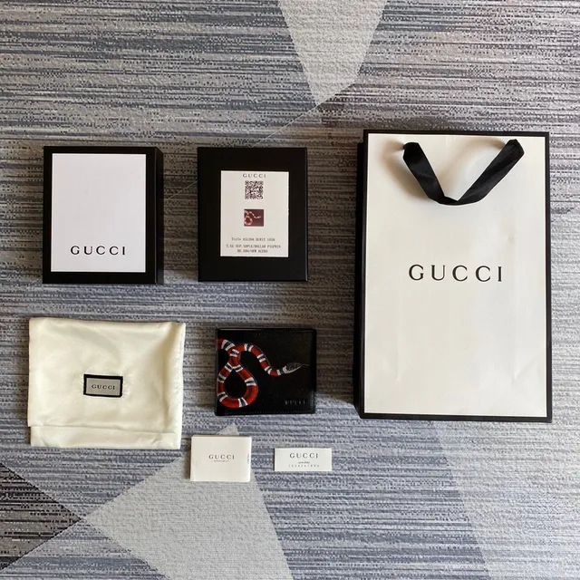 Gucci Kingsnake Print Noir Saffiano Leather Portefeuille Court 3