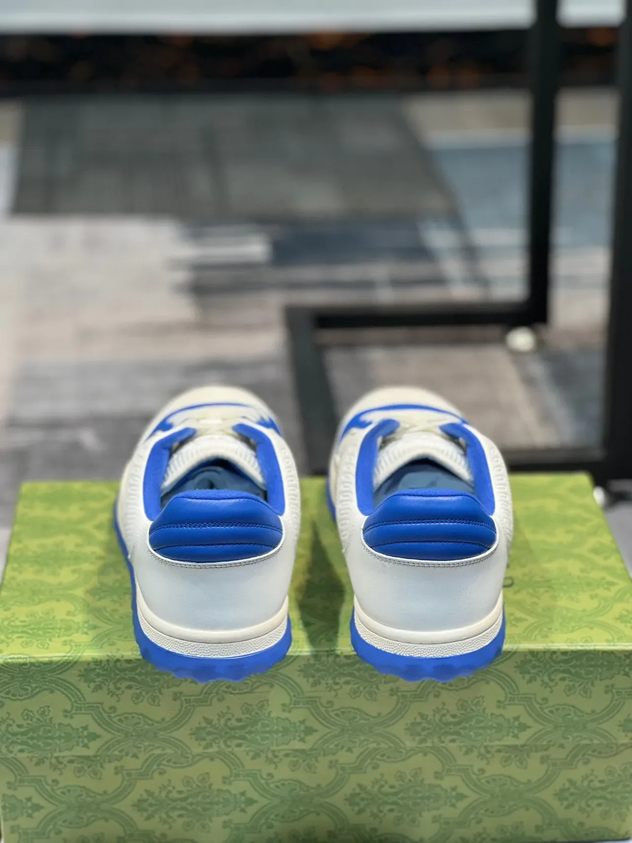 Gucci Lifestyle Sneaker White and Blue Low-Top Sneakers 2