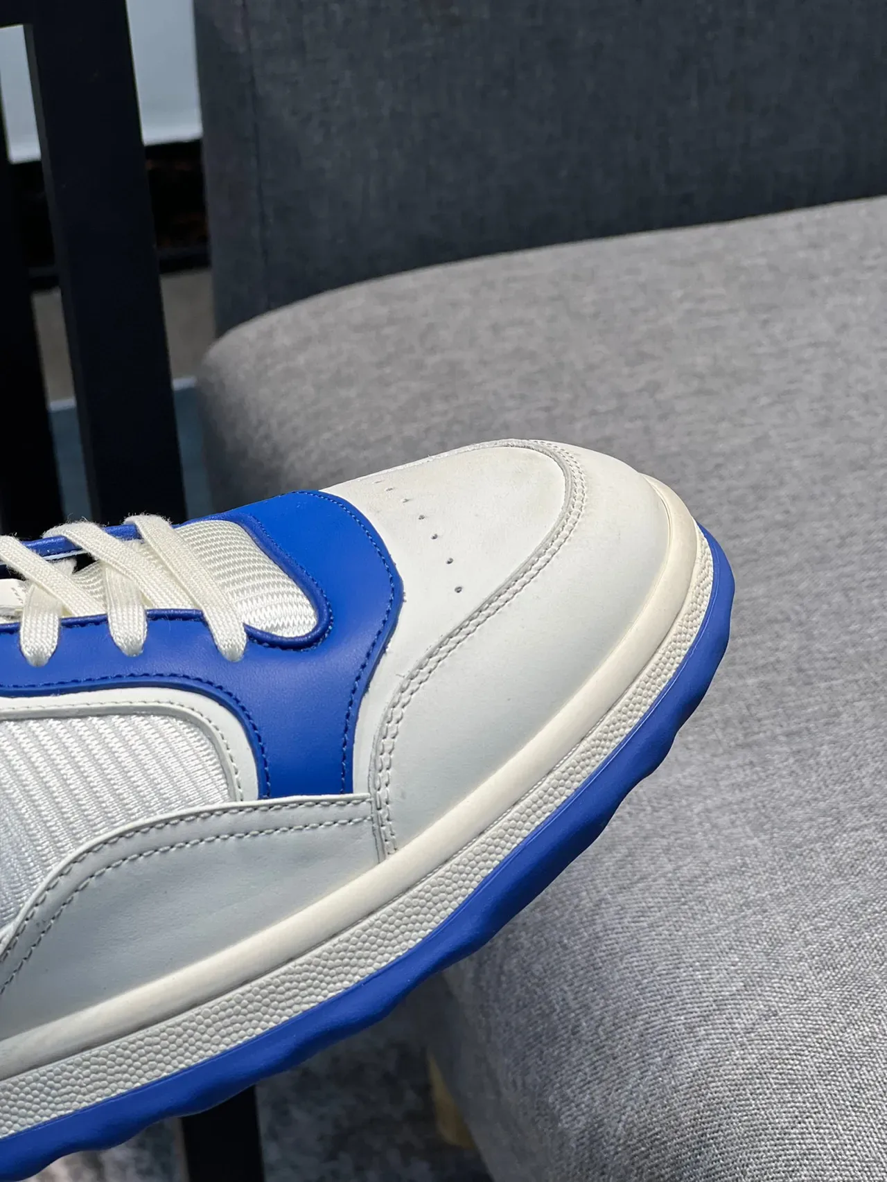 Gucci Lifestyle Sneaker White and Blue Low-Top Sneakers 3