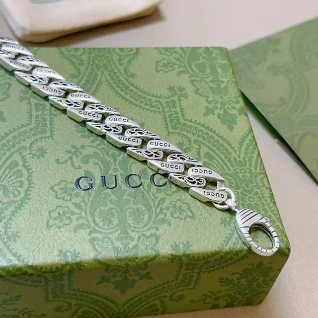 Gucci Link to Love Bracelete Corrente Prata Larga Gravada com Branding 7
