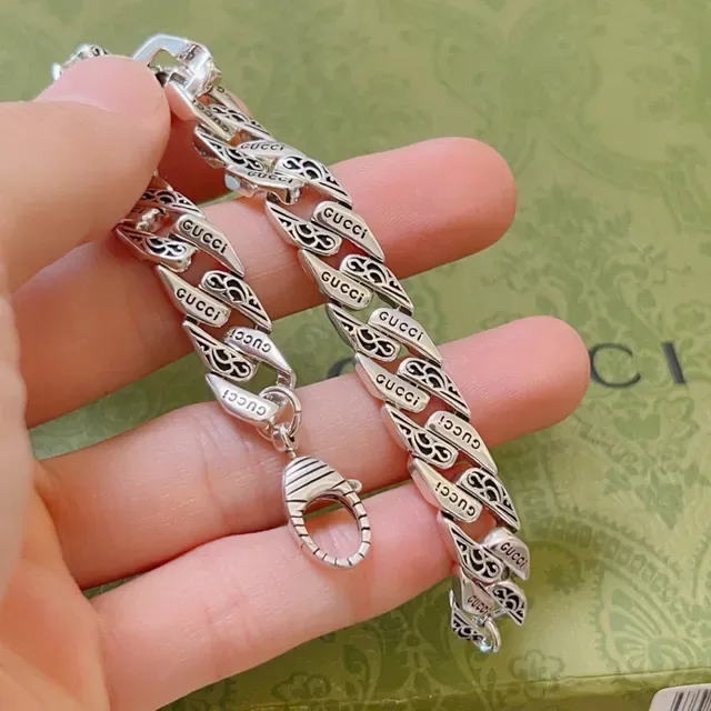 Gucci Link to Love Bracelete Corrente Prata Larga Gravada com Branding 9