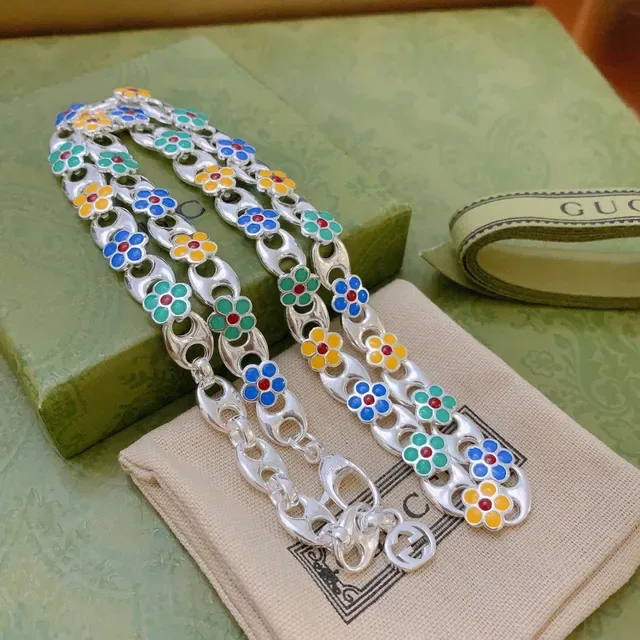 Gucci Multicolor Silver Enamel Floral Links Chain Necklace 7