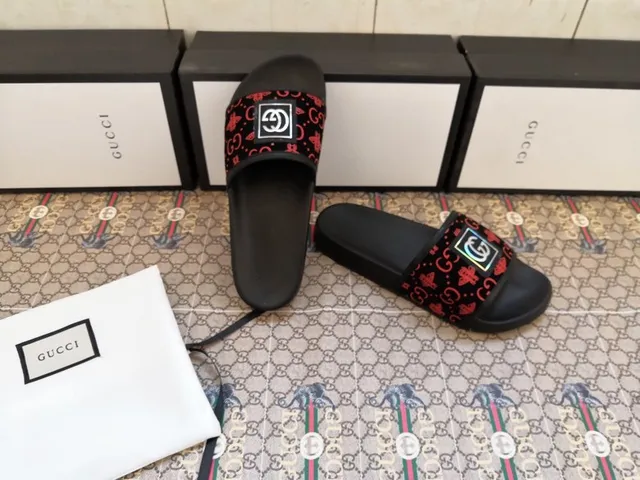 Gucci Ophidia Black Red Interlocking GG Logo Monogram-Patterned Strap Slippers 3