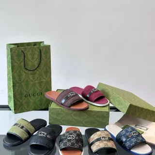 Gucci Ophidia GG Monogram स्लाइड स्लिपर्स