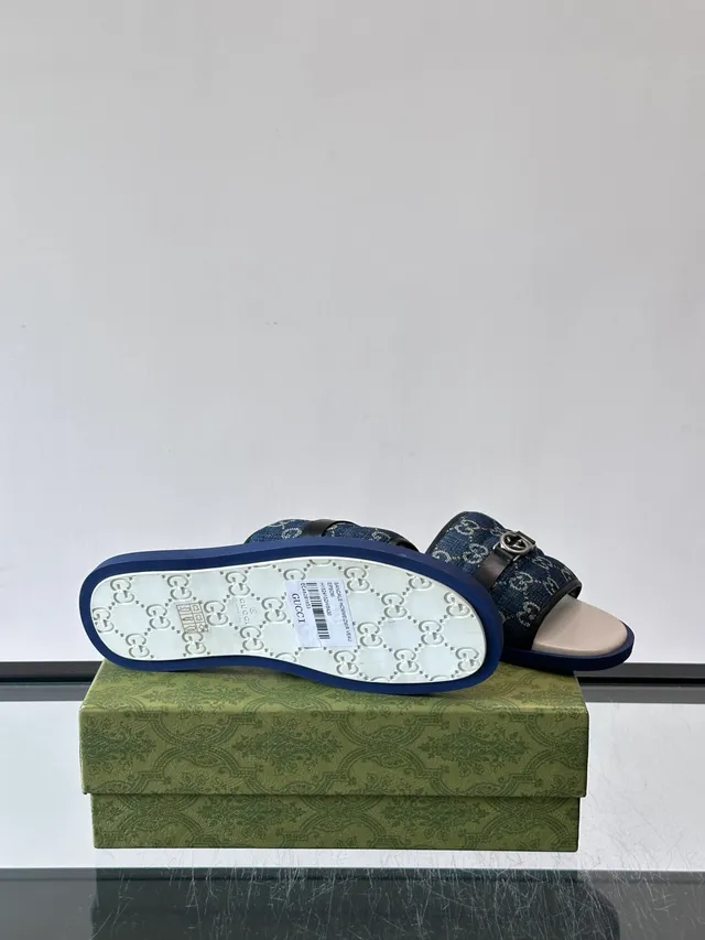 Gucci Ophidia GG Monogram Slide Slippers 8