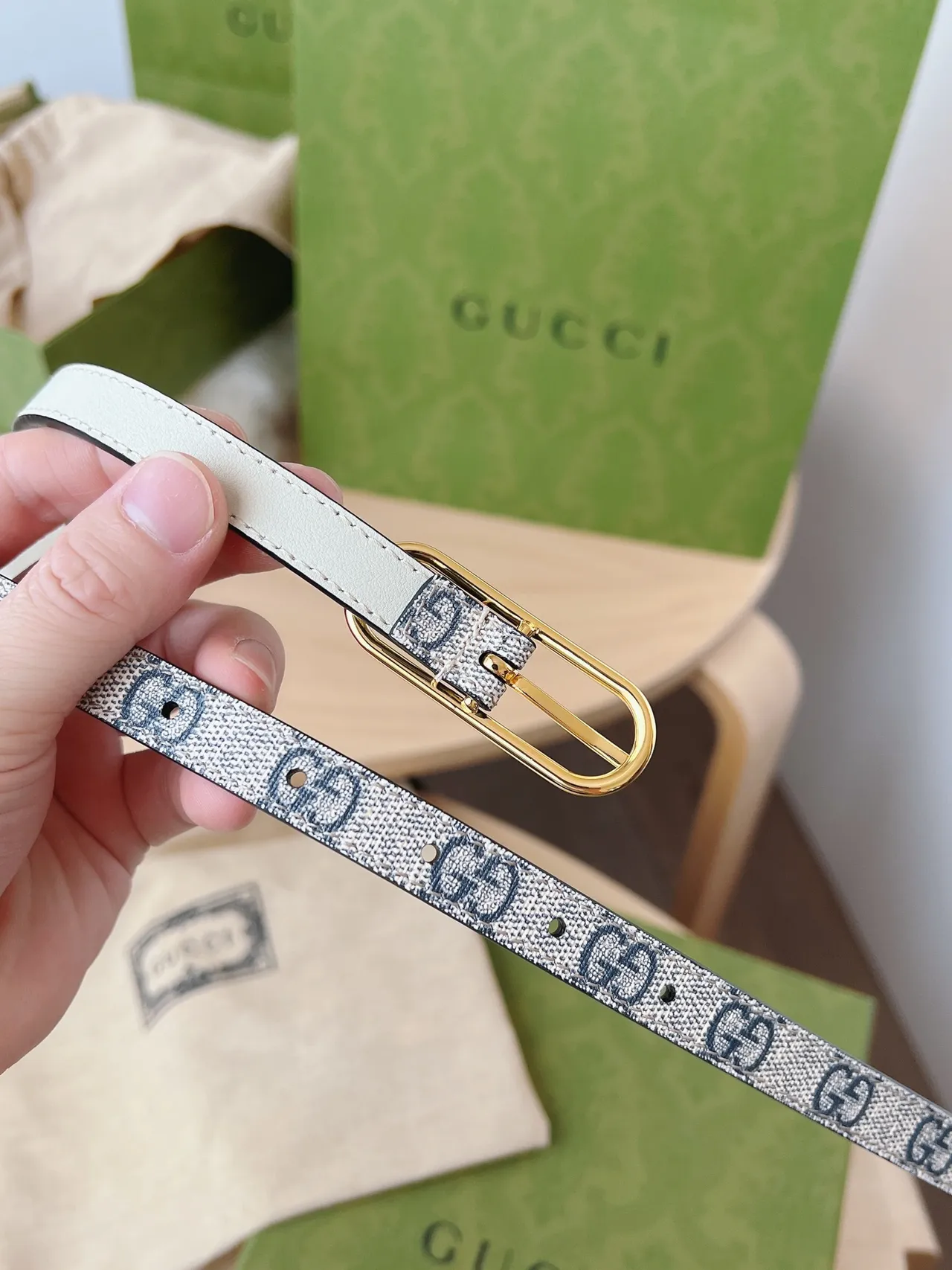 Gucci Ophidia Gray White GG Supreme Canvas Narrow Silhouette Leather Belt 5