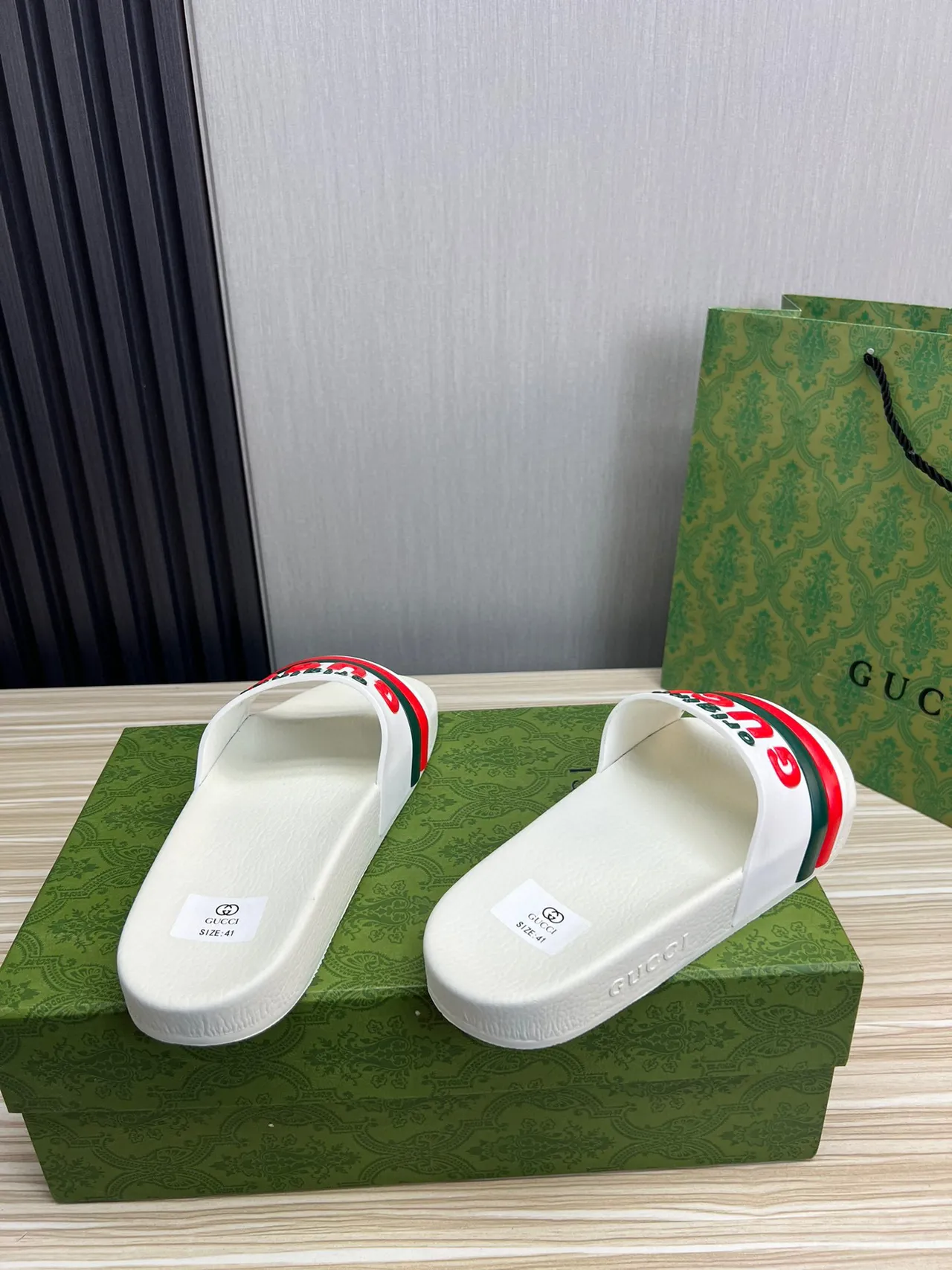 Gucci Original Slide White Red Green Slippers 5