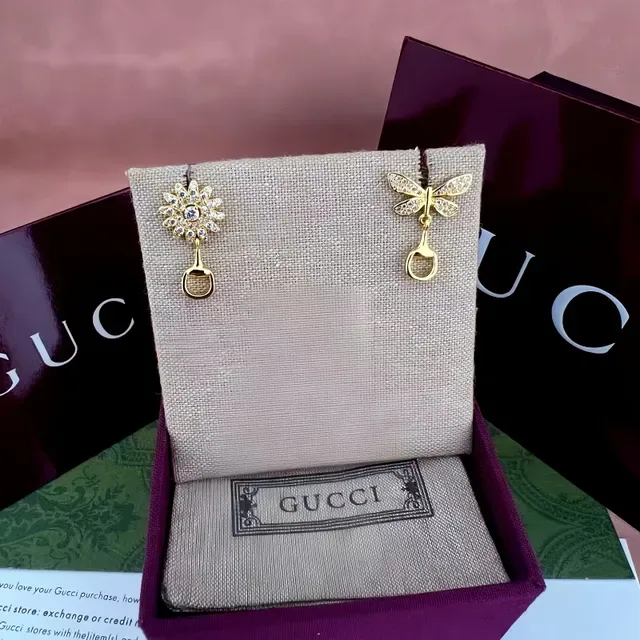 Gucci Pavé-Crystal Dragonfly and Daisy Stirrup Drop Earrings 3