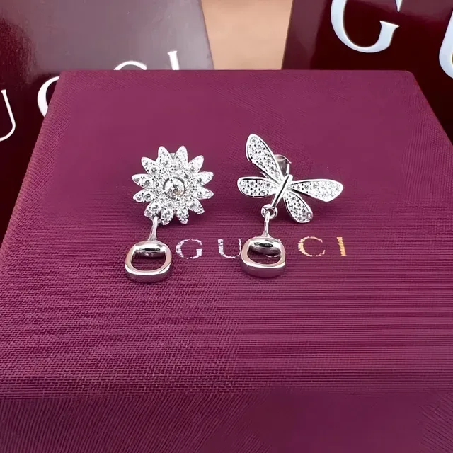 Gucci Pavé-Crystal Dragonfly and Daisy Stirrup Drop Earrings 4