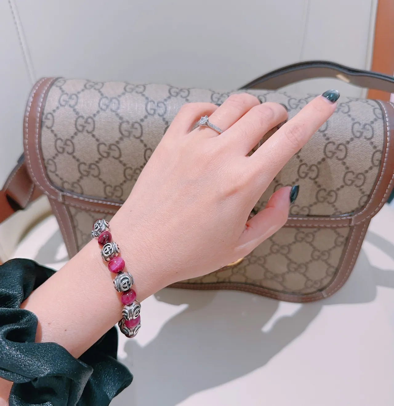 Gucci Pink Silver Beaded Stretch Interlocking G Logo Bracelet 3