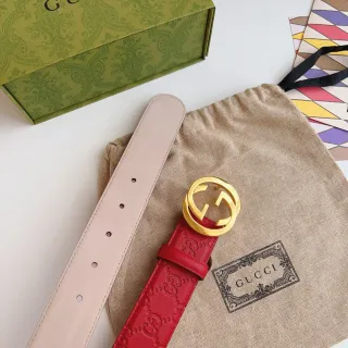 Gucci Red Beige Embossed GG Monogram Gold-Tone Interlocking G Buckle Leather Belt