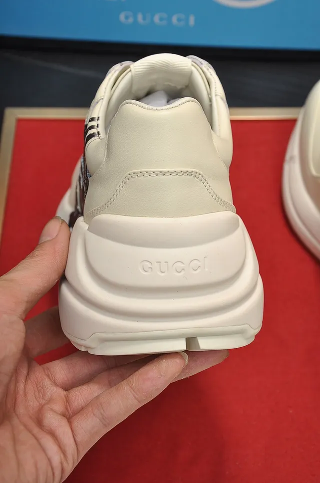 Gucci Rhyton Cat Print Off-White Lifestyle Sneakers 2
