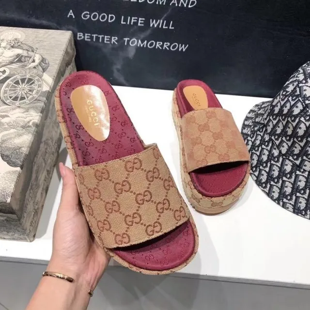 Gucci Screener Beige and Burgundy GG Monogram Platform Slippers 7