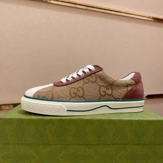 Gucci Screener Beige Burgundy GG Monogram حذاء رياضي ستايل الحياة