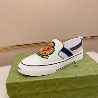 Gucci Screener Embroidered Crest White Loafer