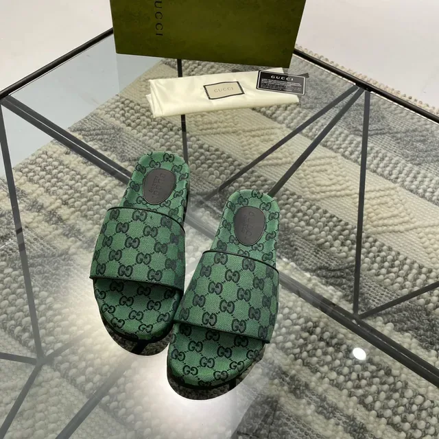 Gucci Screener Green GG Monogram Double-Strap Slippers 8