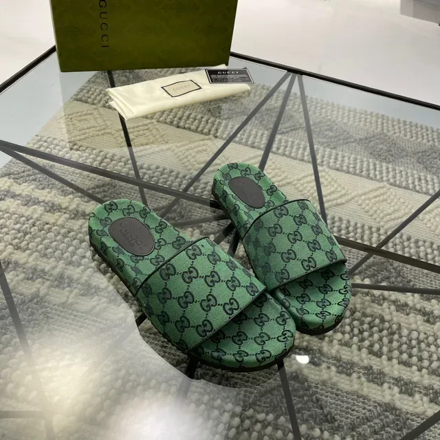 Gucci Screener Green GG Monogram Double-Strap Slippers 9