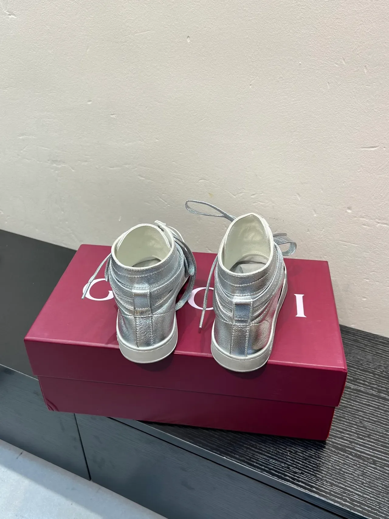 Gucci Screener Metallic Silver Web Stripe Lifestyle Sneaker 6