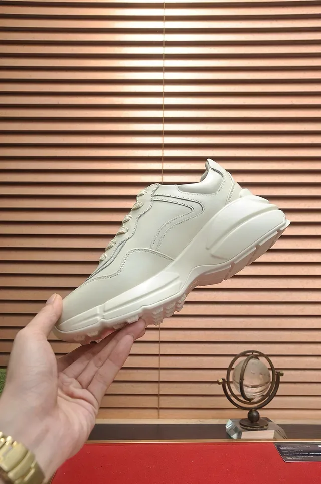 Gucci Screener Off-White Leather Interlocking GG Logo Lifestyle Sneakers 5