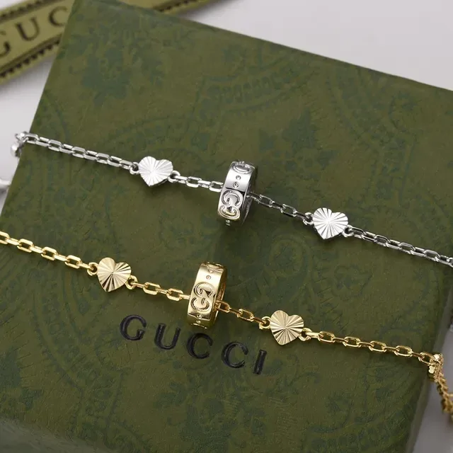 Gucci Silver Black Chain-Link Engraved Disc Bracelet 6