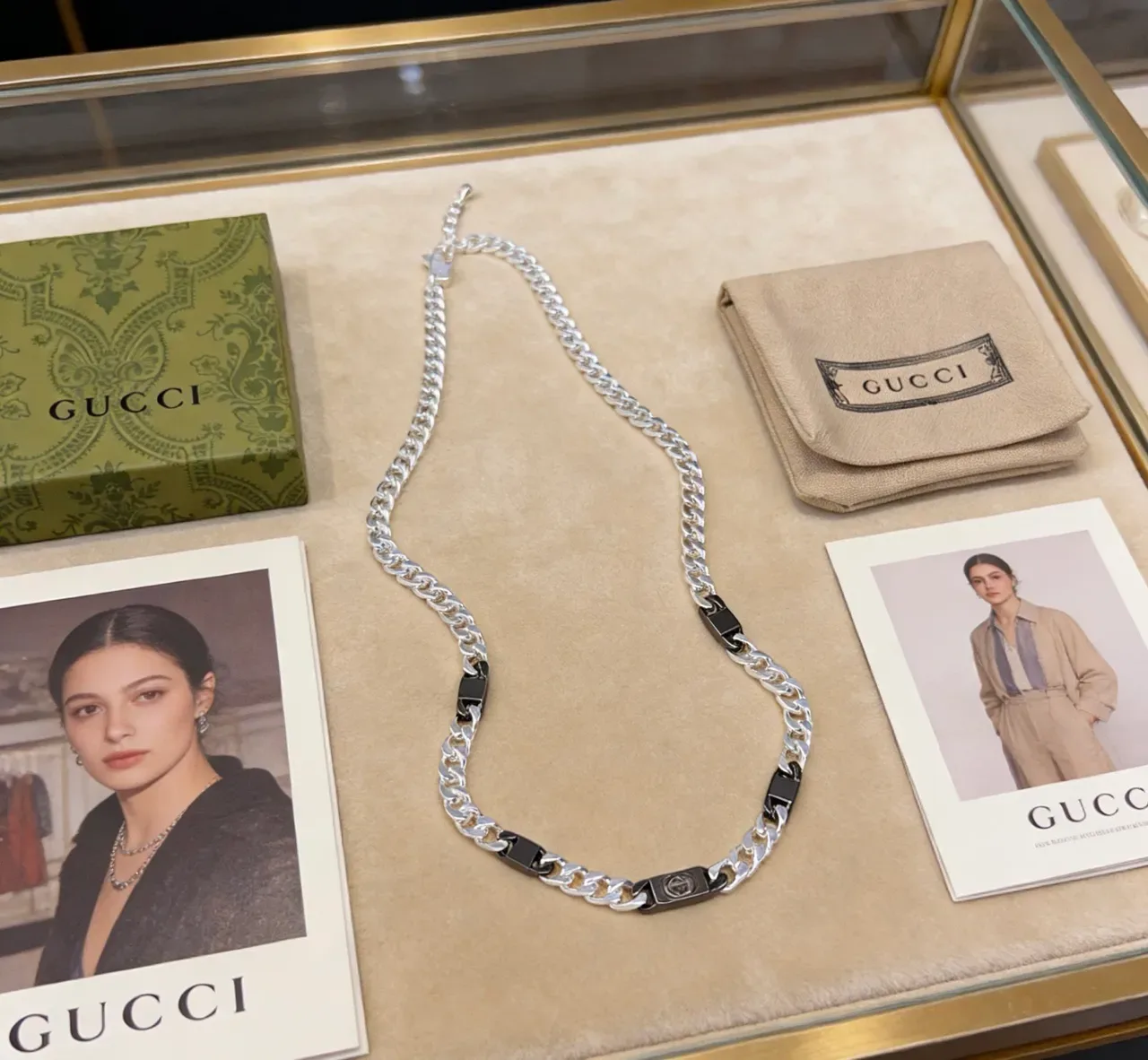 Gucci Silver Black Curb-Link Chain Enamel Accents Necklace 6