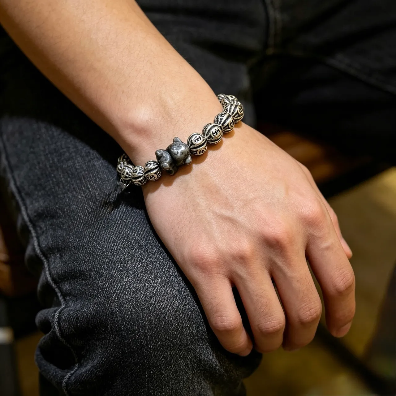 Gucci Silver Black Interlocking G-Engraved Beads Sculpted Bear Charm Bracelet 5