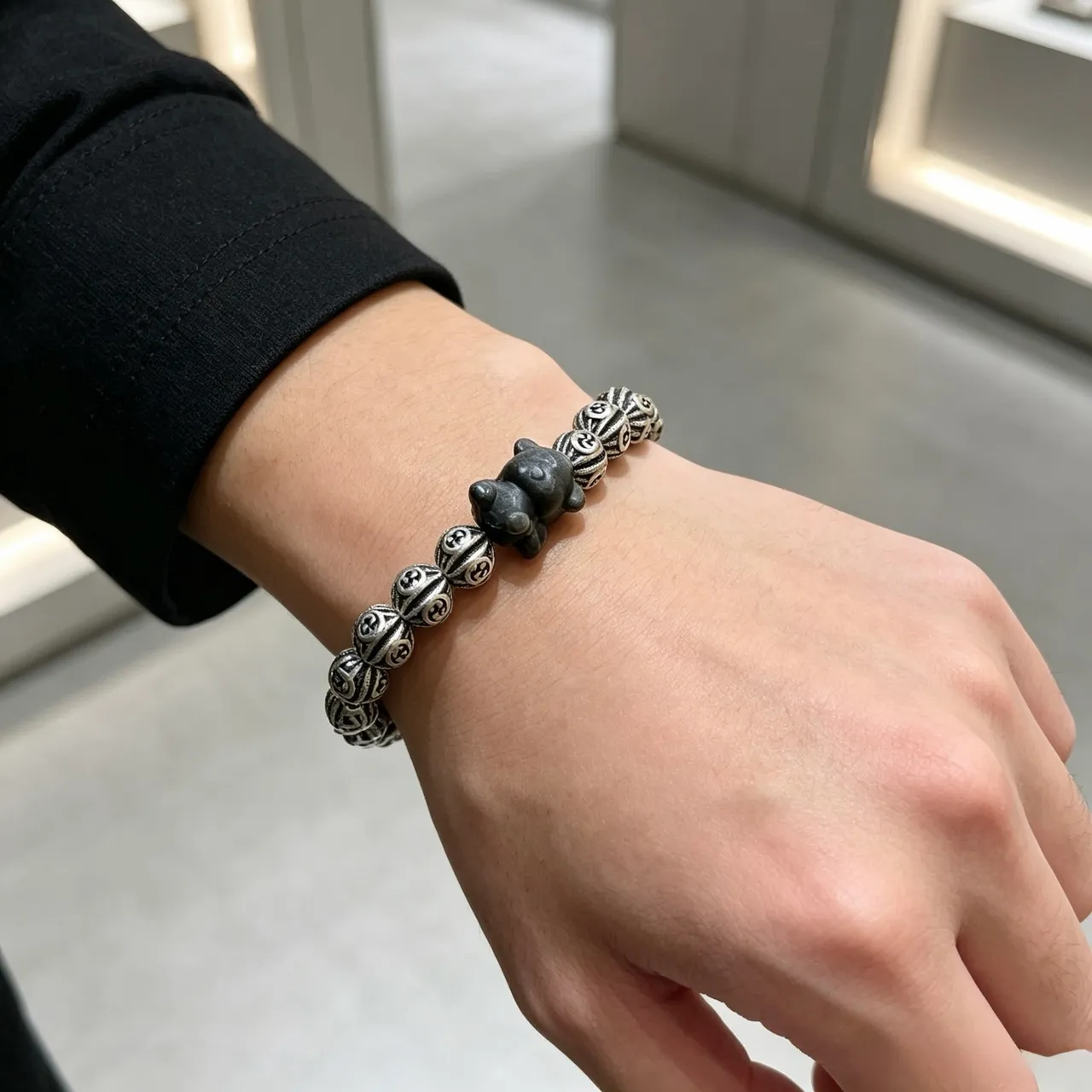 Gucci Silver Black Interlocking G-Engraved Beads Sculpted Bear Charm Bracelet 7
