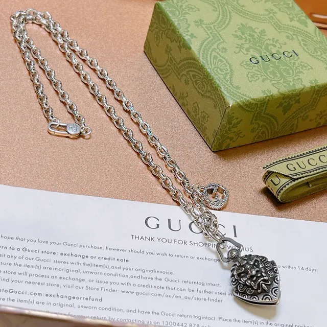 Gucci Silver Chain Ornate Heart Locket Necklace 4