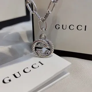 Gucci Silver Twisted Rope Chain Interlocking G Pendant Necklace