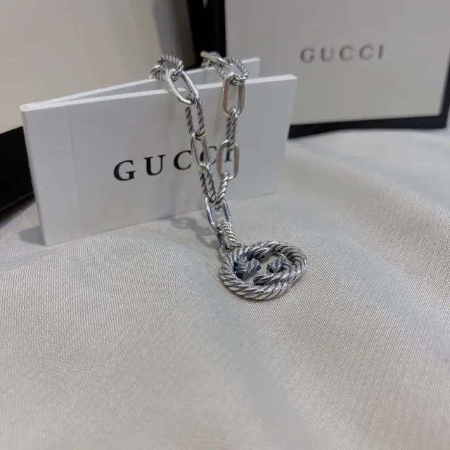 Gucci Silver Twisted Rope Chain Interlocking G Pendant Necklace 7