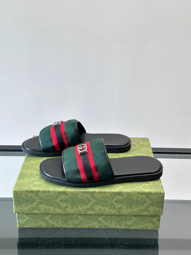Gucci Slide Green Red Silhouette Web Stripe Strap Slippers 13