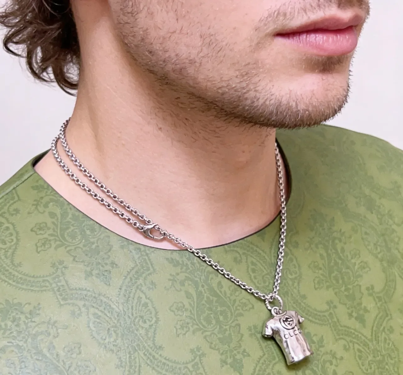 Gucci T-Shirt Pendant Colar Prata 2