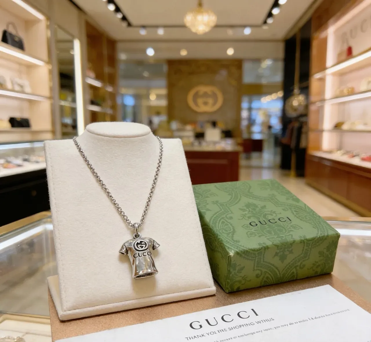 Gucci T-Shirt Pendant Colar Prata 4