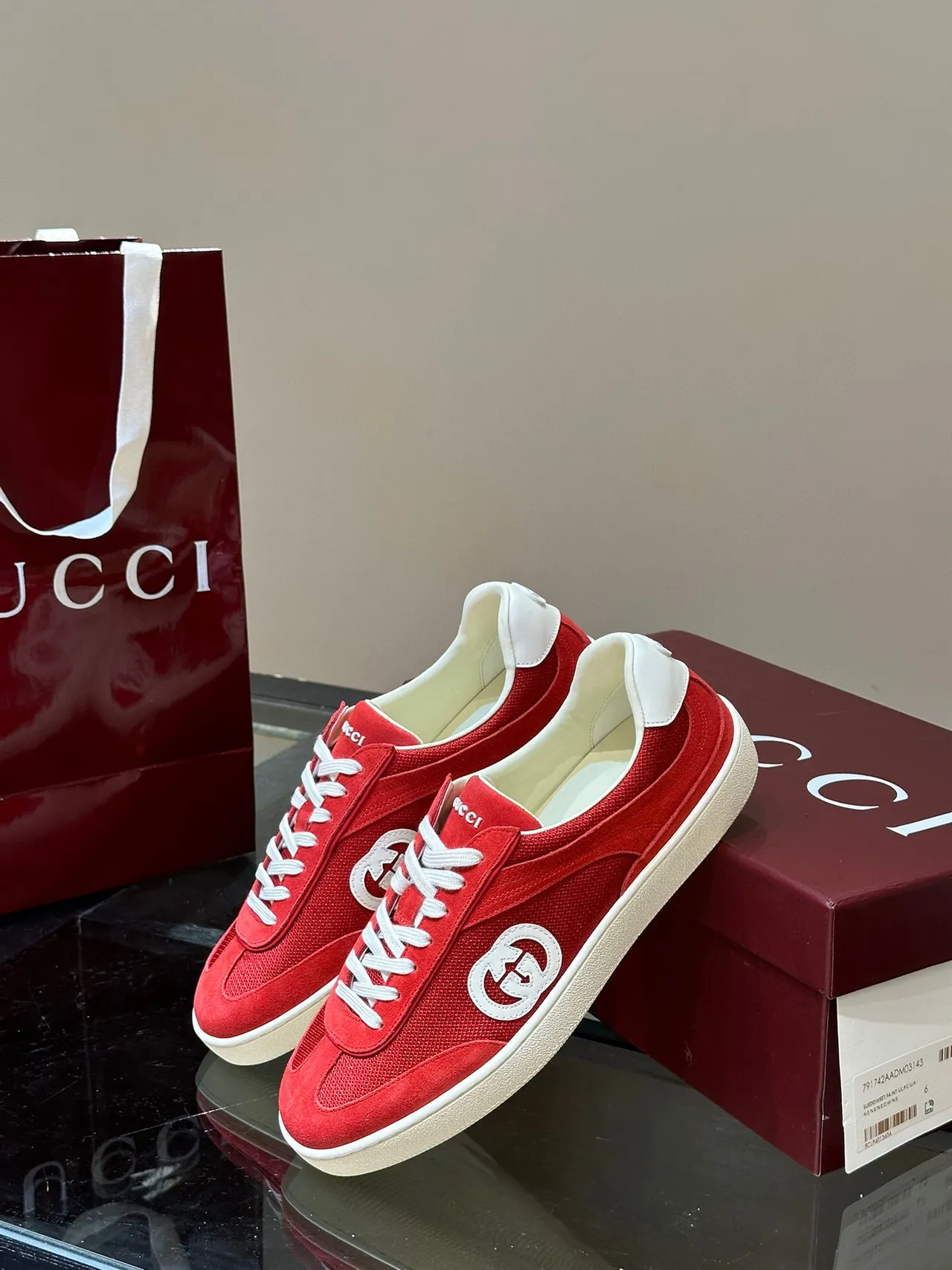 Gucci Tennis 1977 Red and White Lifestyle Sneakers 4