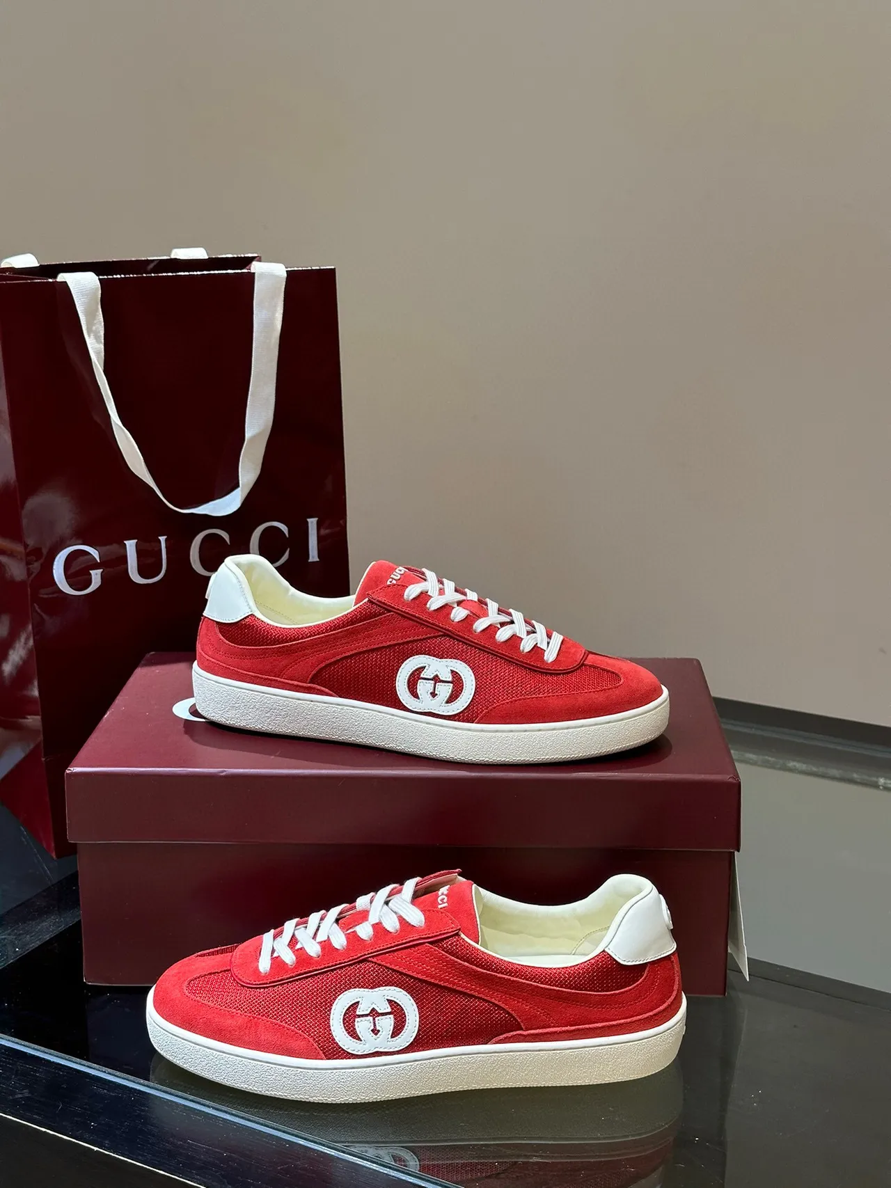 Gucci Tennis 1977 Red and White Lifestyle Sneakers 5
