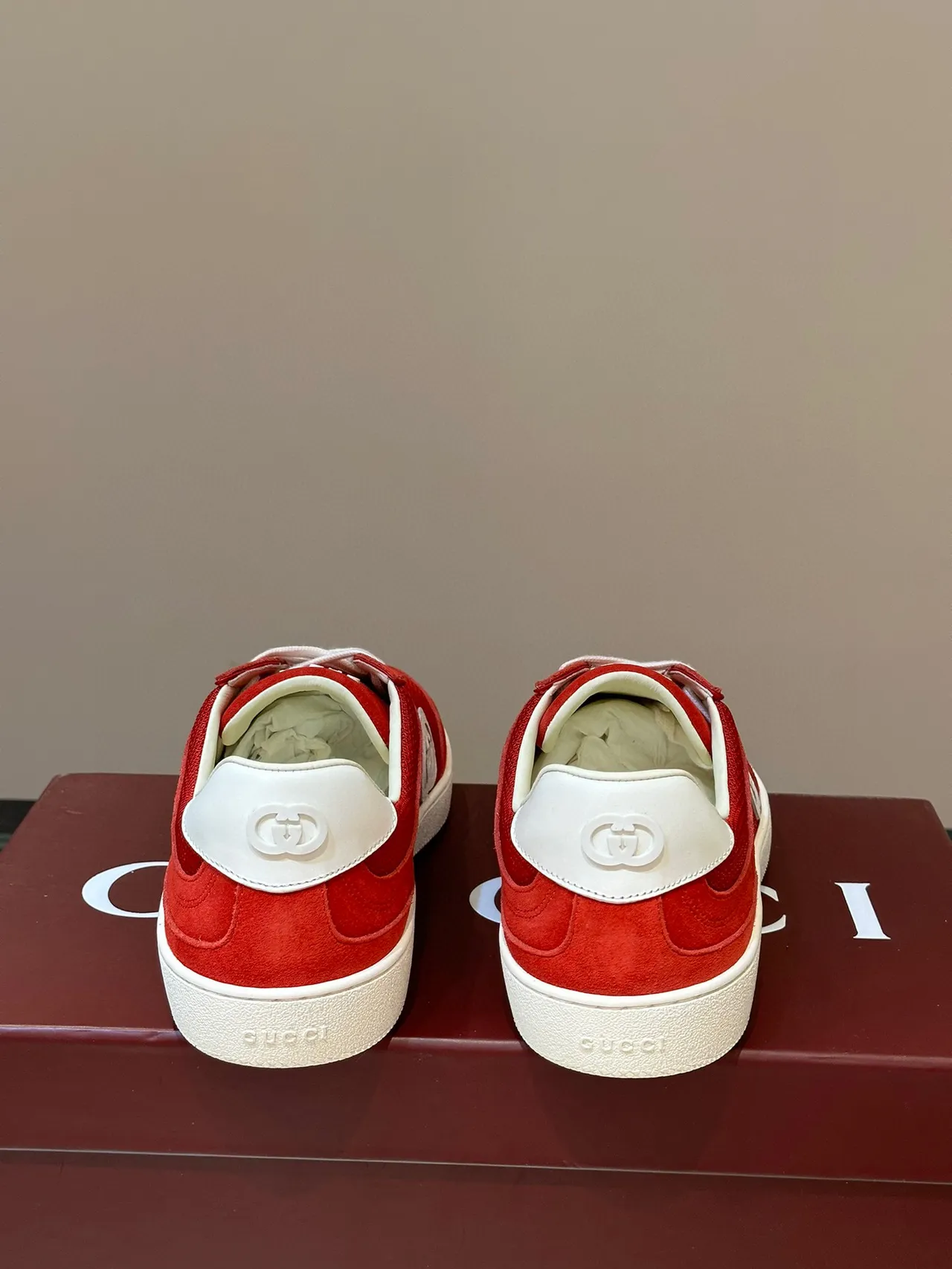 Gucci Tennis 1977 Red and White Lifestyle Sneakers 6