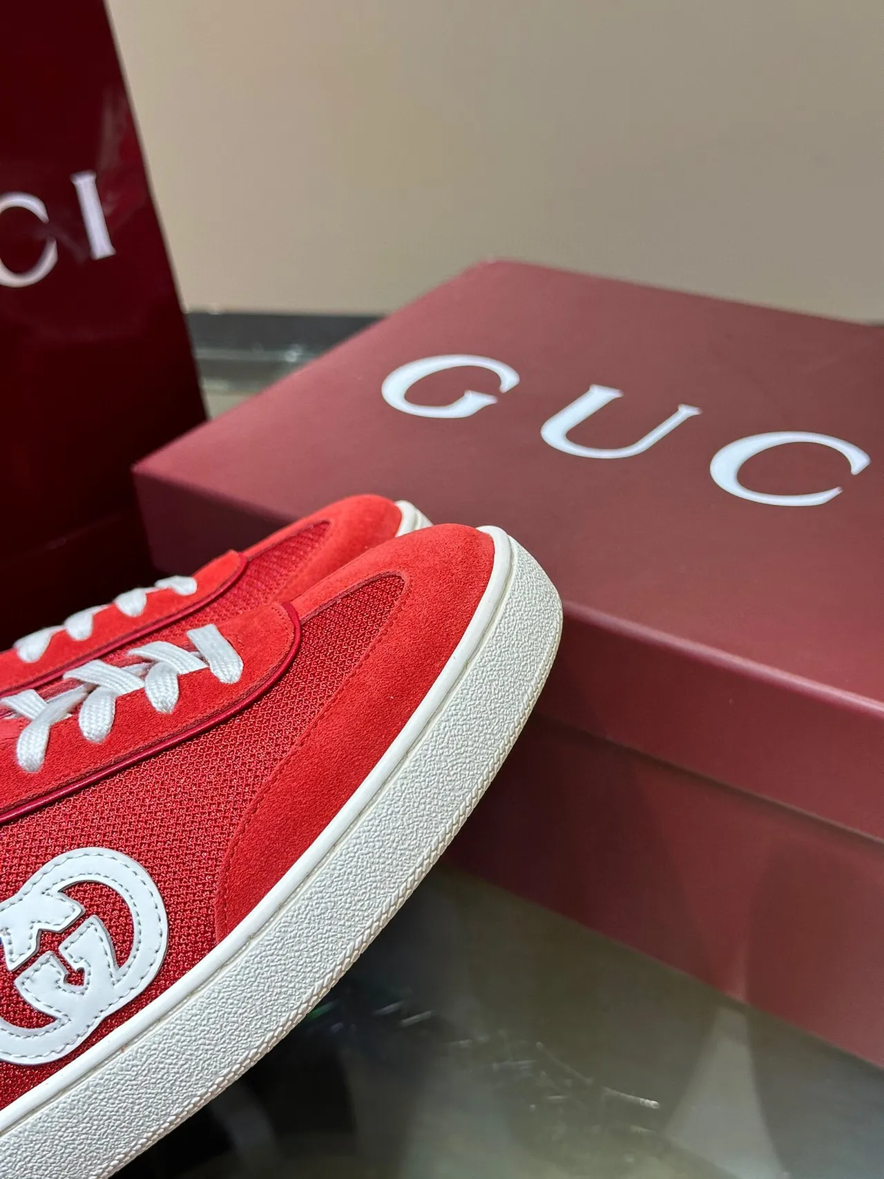 Gucci Tennis 1977 Red and White Lifestyle Sneakers 8
