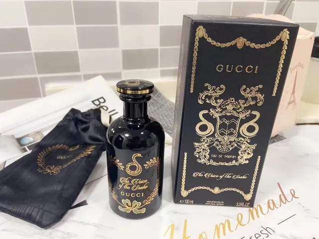 Gucci The Voice of Snake Black Gold Ornate Baroque Detailing Glass Bottle Perfume 3